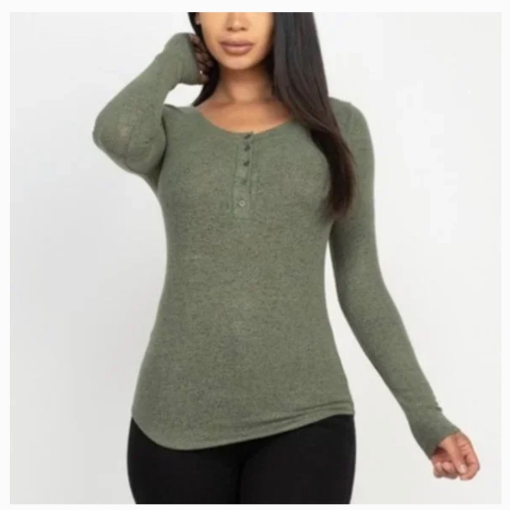 Button Down Round Neck Top - Picture 2 of 2